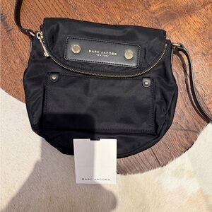 Marc Jacobs Elegant Black Crossbody Bag